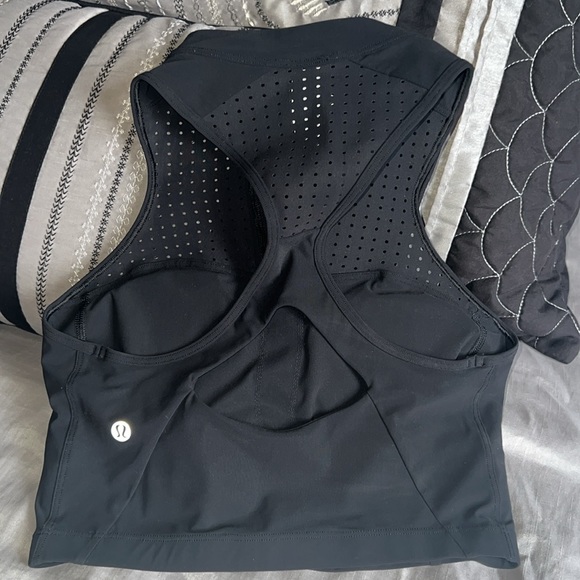Lululemon sports bra - Picture 3 of 5